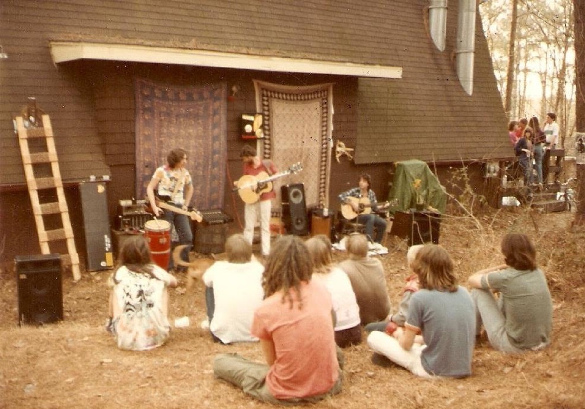 Widespread Panic performing at the A-Frame house in Athens, Georgia, February 1985